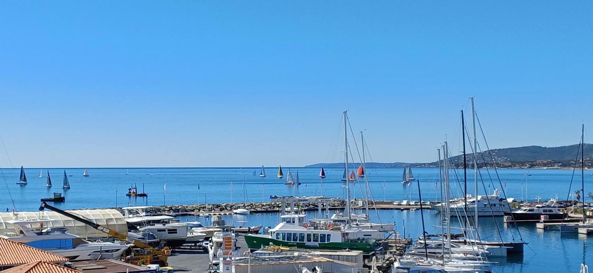 Sublime Vue Mer,Parking,Wifi Fréjus 외부 사진